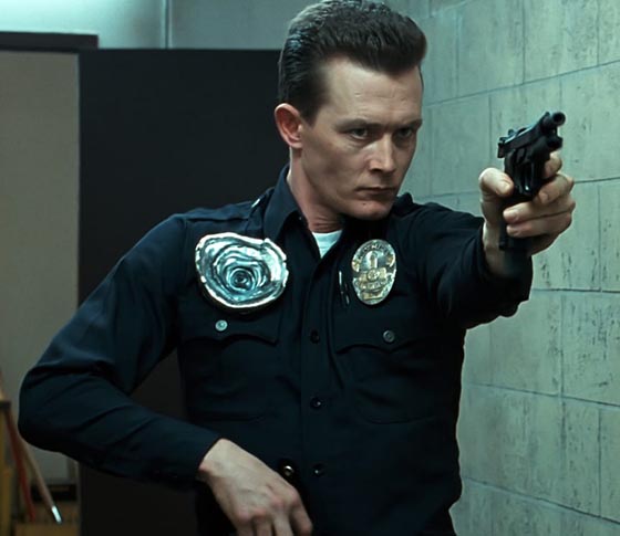 T-1000 attacking John Connor Scene